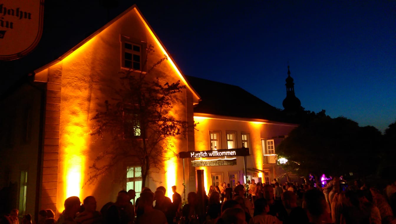 Weinfest rund um das alte Amtsgericht in Eiterfeld